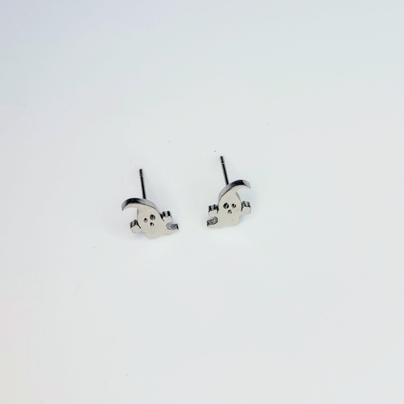 Cute, small, unique ghost shaped silver stainless steel stud earrings - Picture 3 of 3